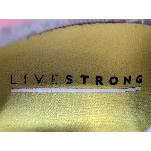 NIKE AIR MAX PLUS LIVESTRONG Running Athletic Shoes 417720-081 Women's Size 6 - Picture 9 of 11